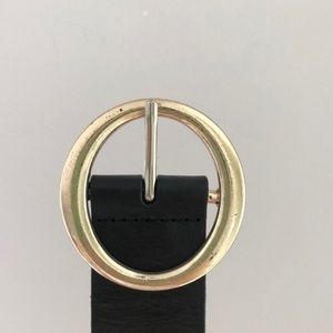 Aritzia Black Genuine Leather Belt (silver buckle) - Size Small